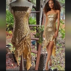 Urban Outfitters Stella Gold Sequin Strapless Wiggle Dress Size Extra Small